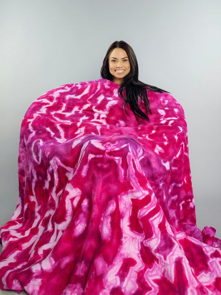 Hibiscus Woven Comforter Blanket 66"x90"
